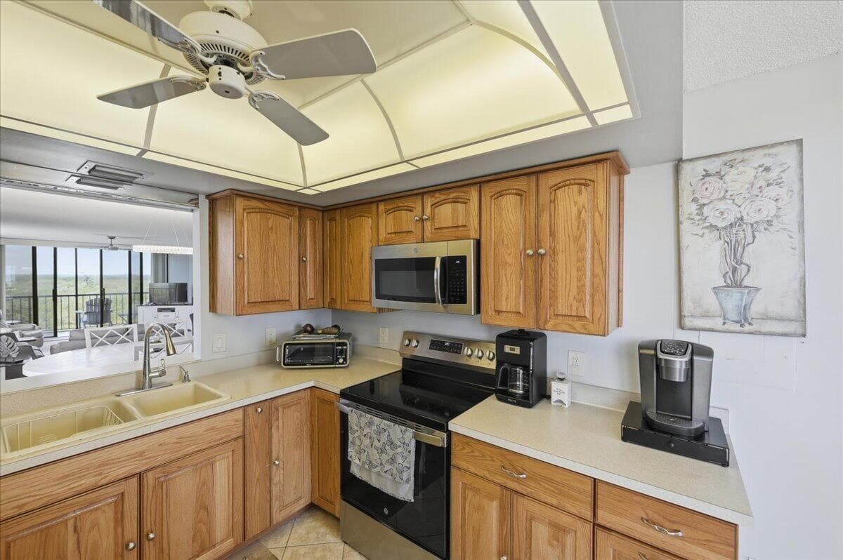 5059 N Hwy A1a 401 photo 23