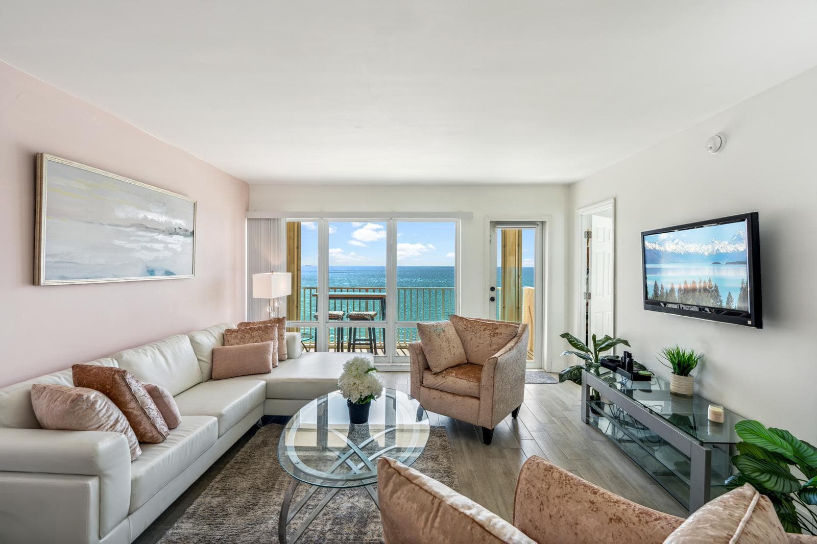 750 N Ocean Boulevard 1507 photo 13