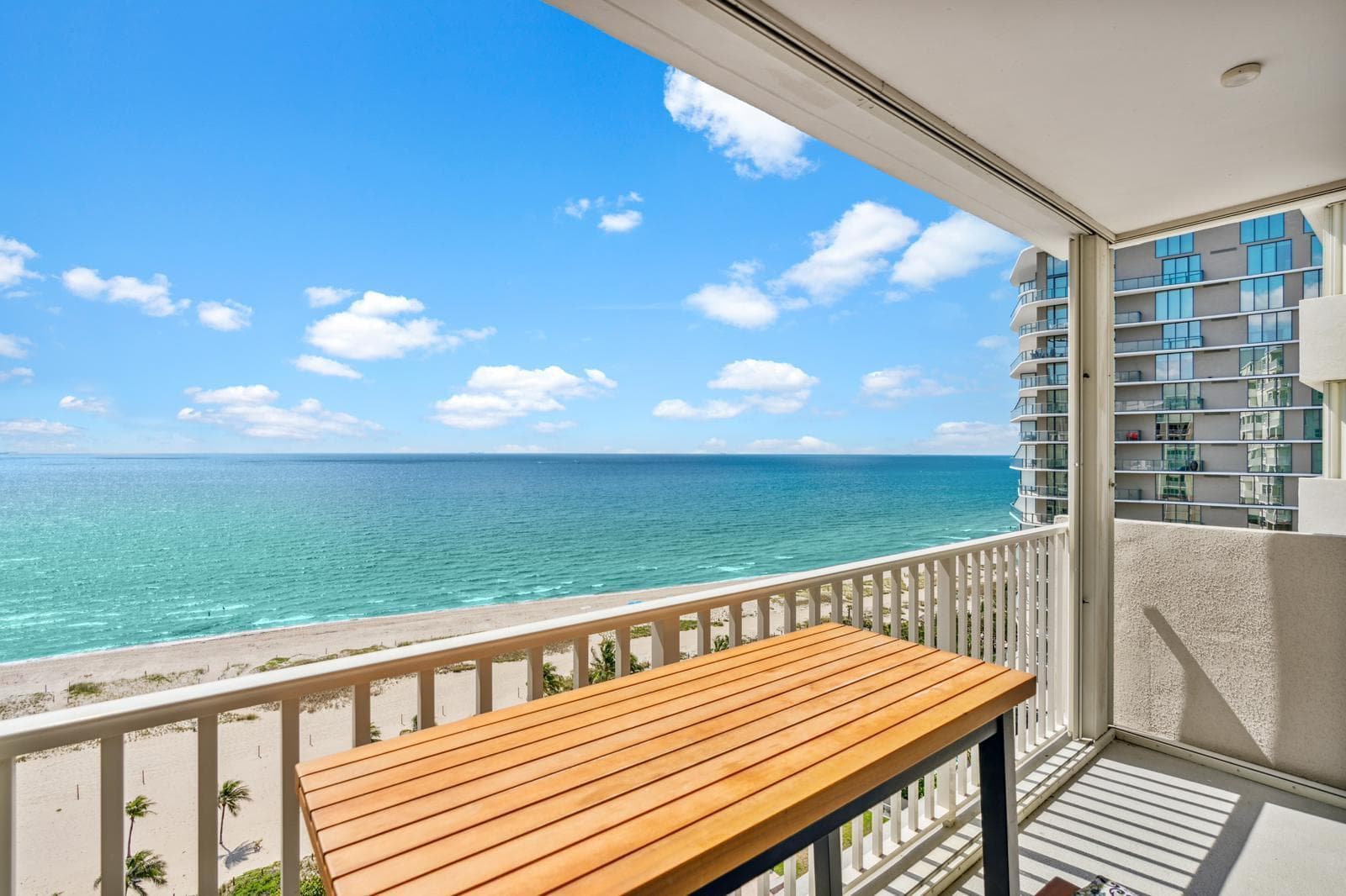 750 N Ocean Boulevard 1507 photo 1