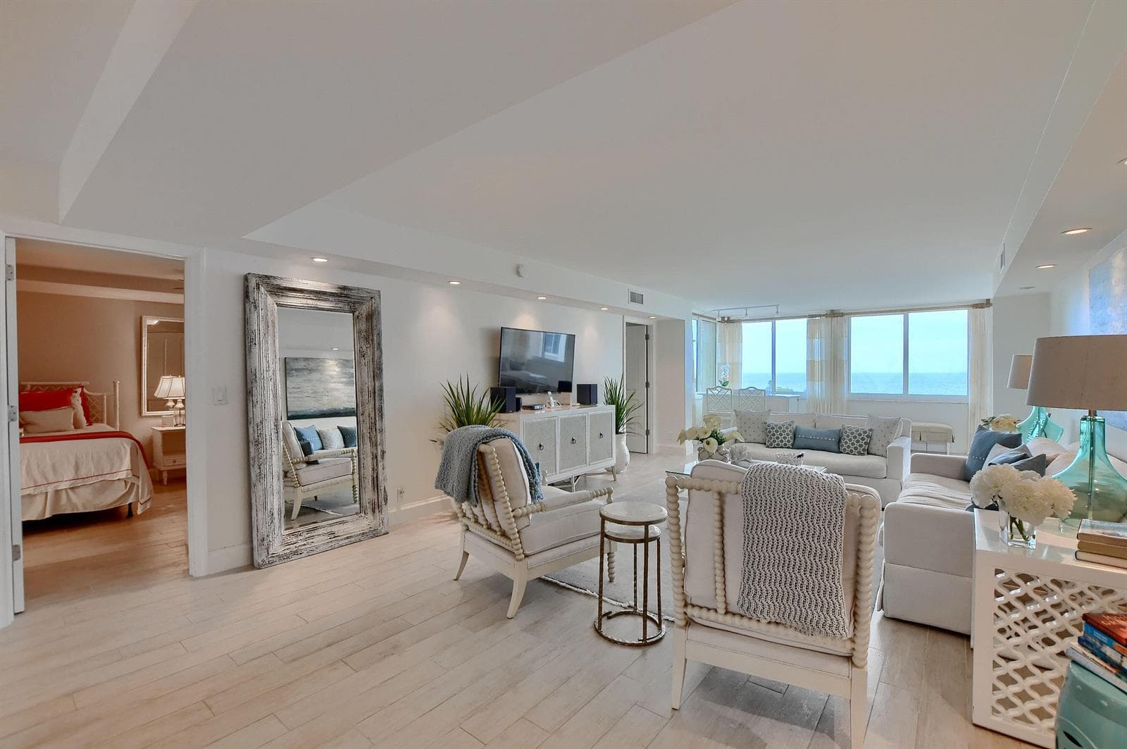 2000 S Ocean Boulevard 705 photo 11