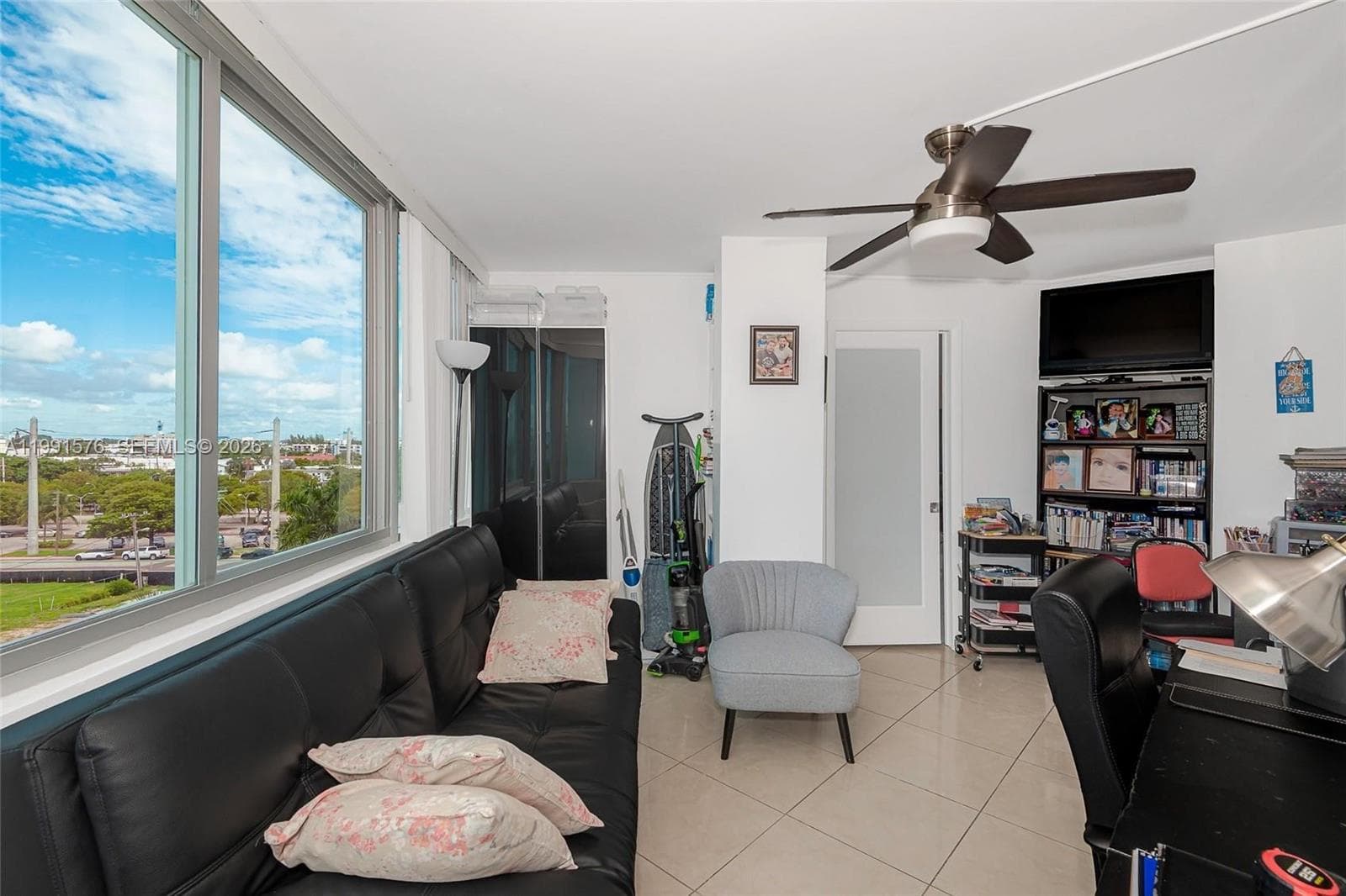 7135 Collins Ave 625 photo 19