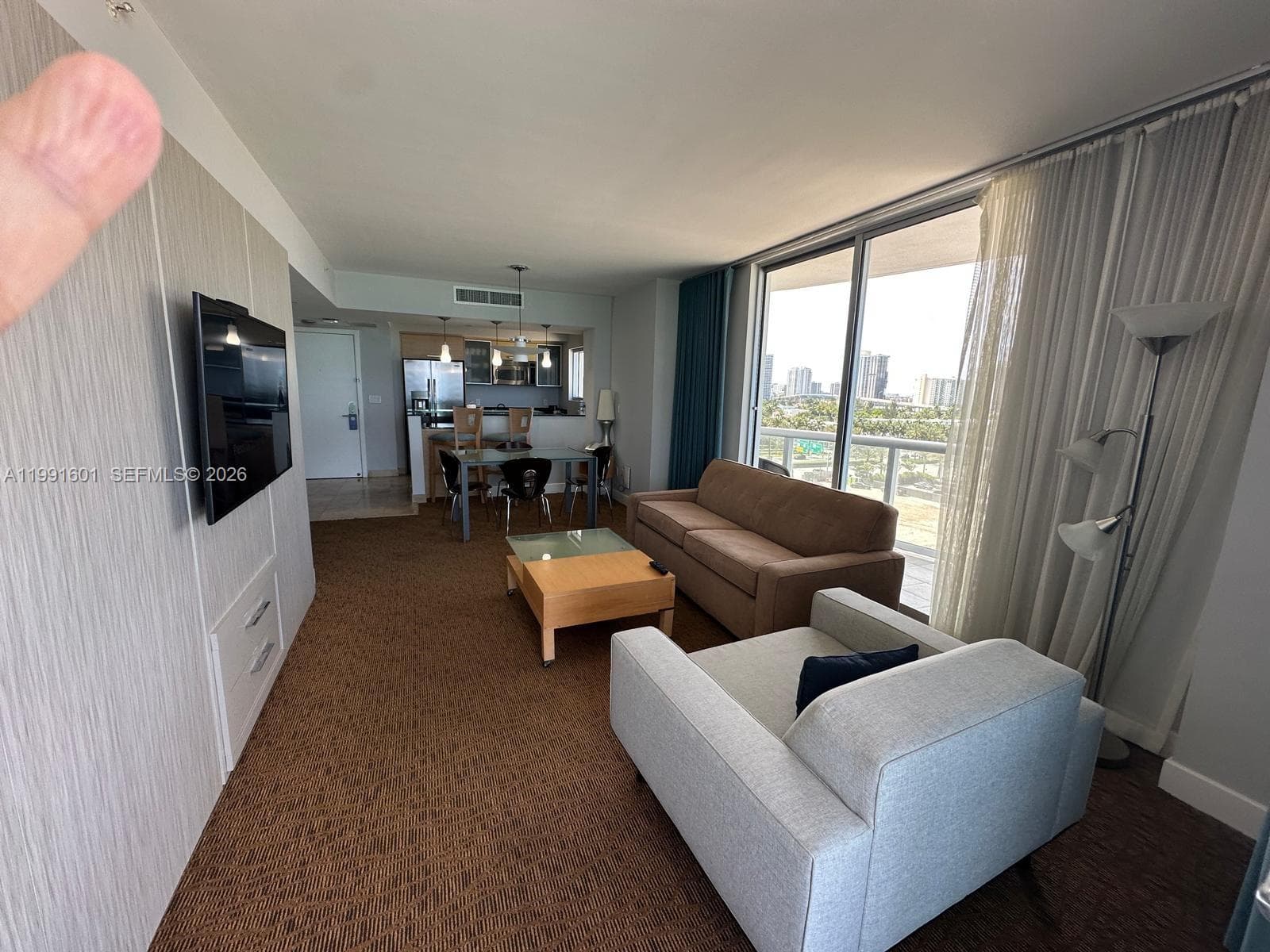 18683 Collins Ave 802 photo 8