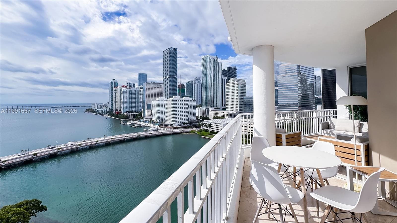 701 Brickell Key Blvd 1912 photo 5