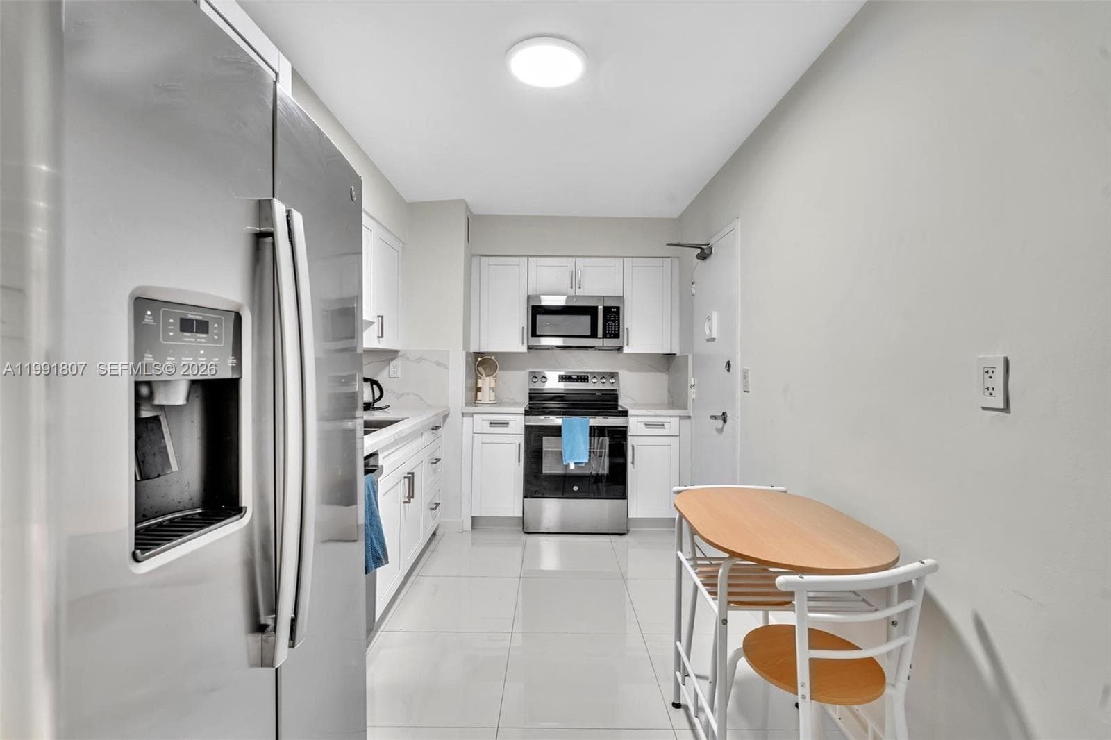 9195 Collins Ave 303 photo 9