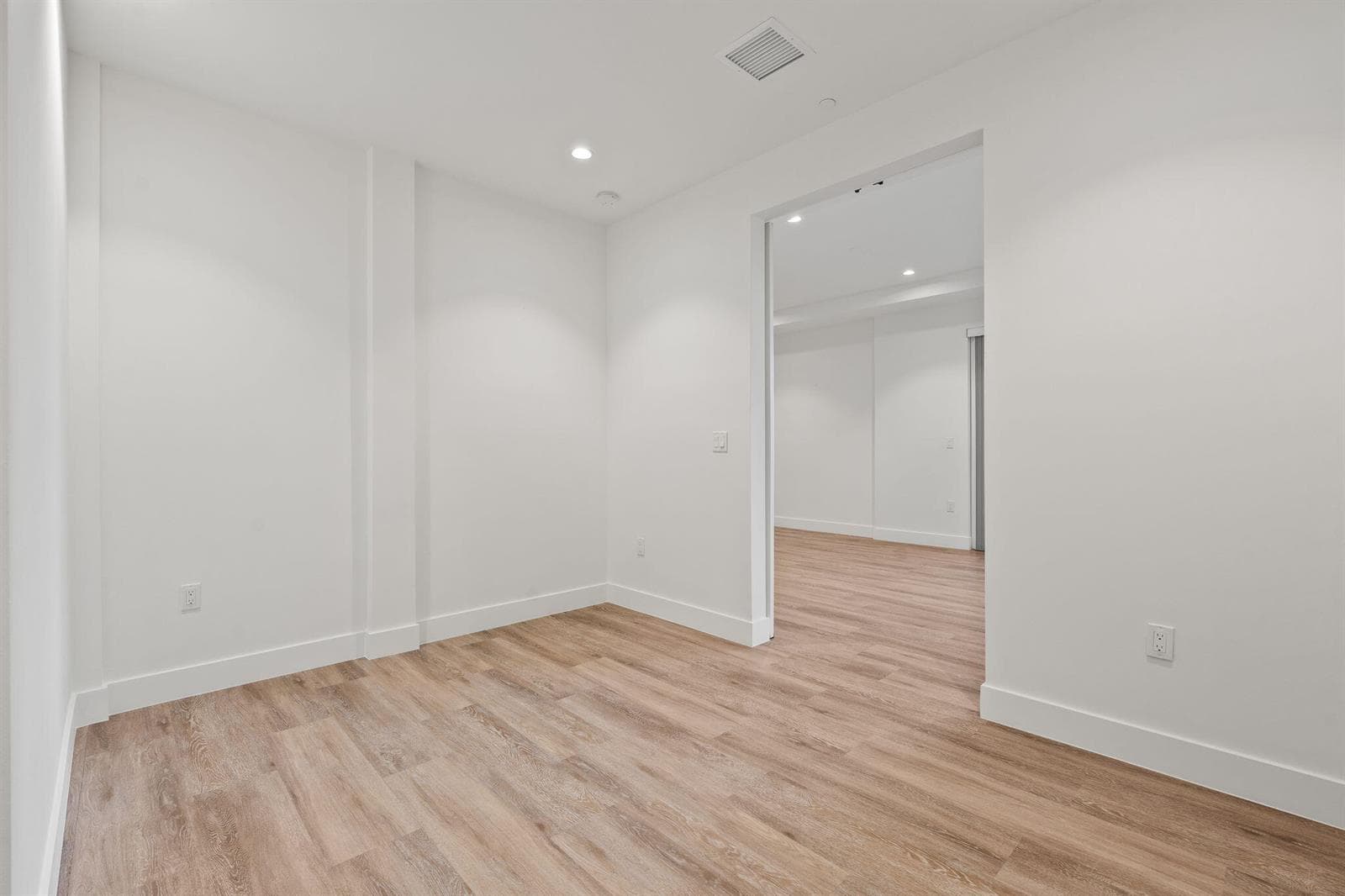 41 SW Seminole Street 204 photo 16