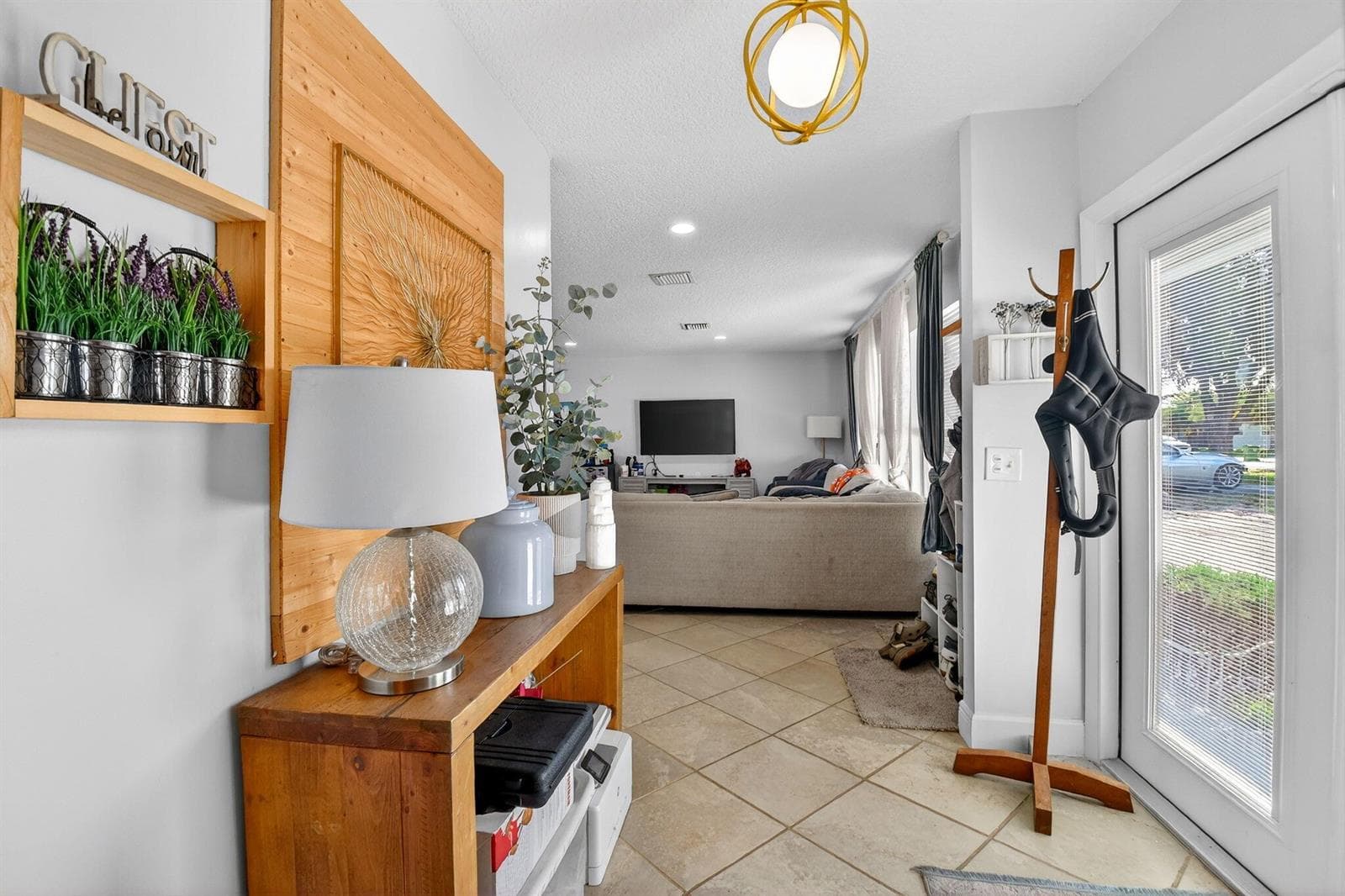320 Riverdale Road photo 8