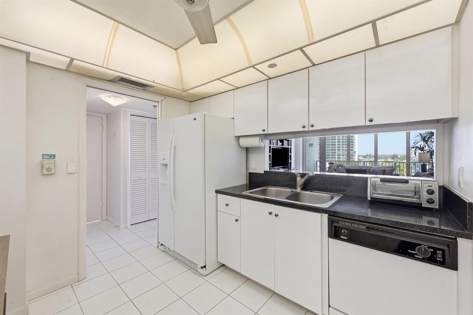 4750 S Ocean Boulevard 512 photo 8