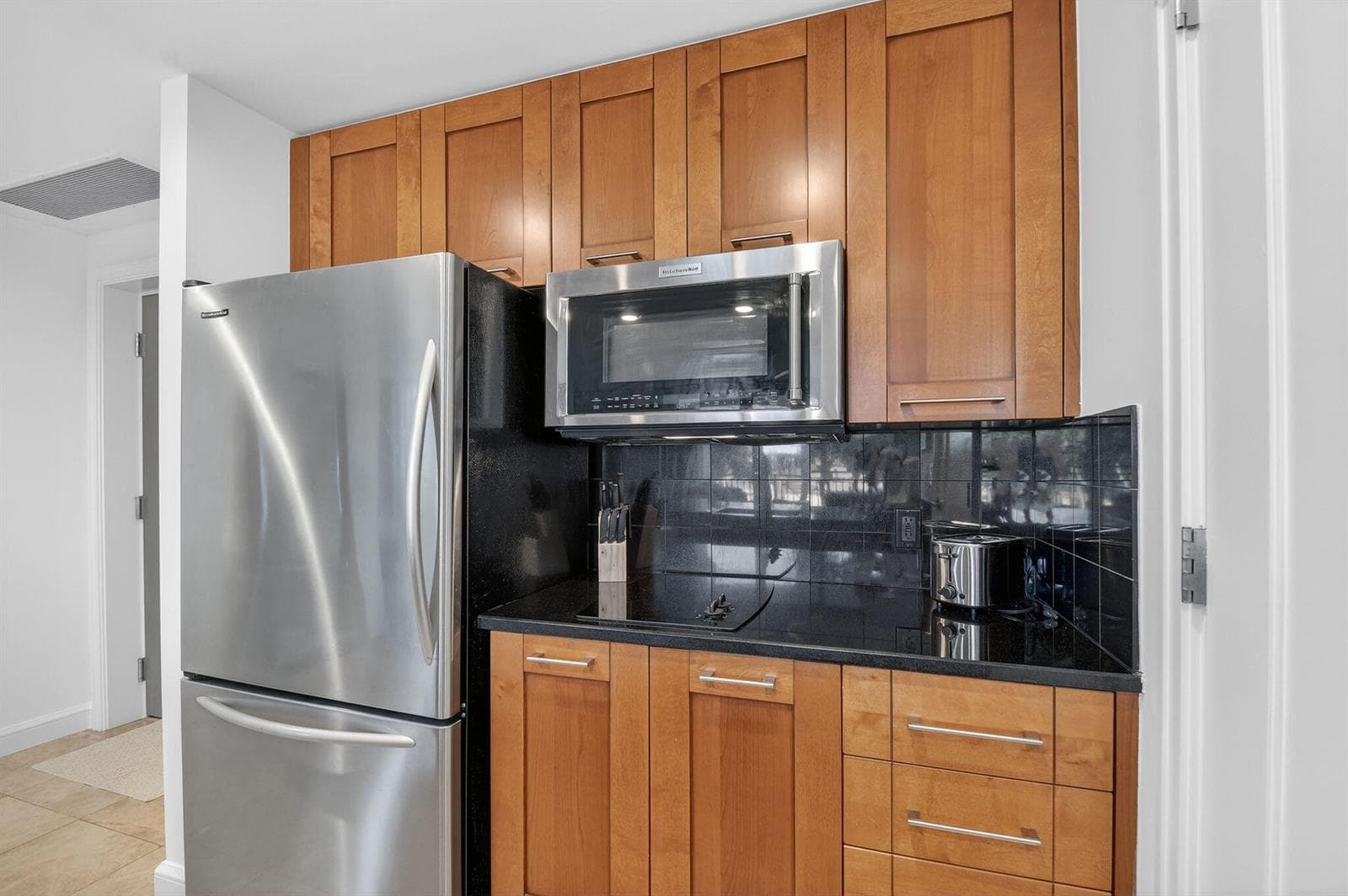 3800 N Ocean Drive 518 photo 13