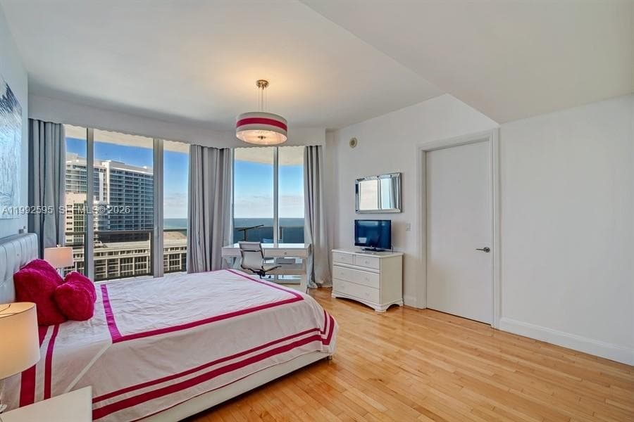 10225 Collins Ave 1703 photo 18