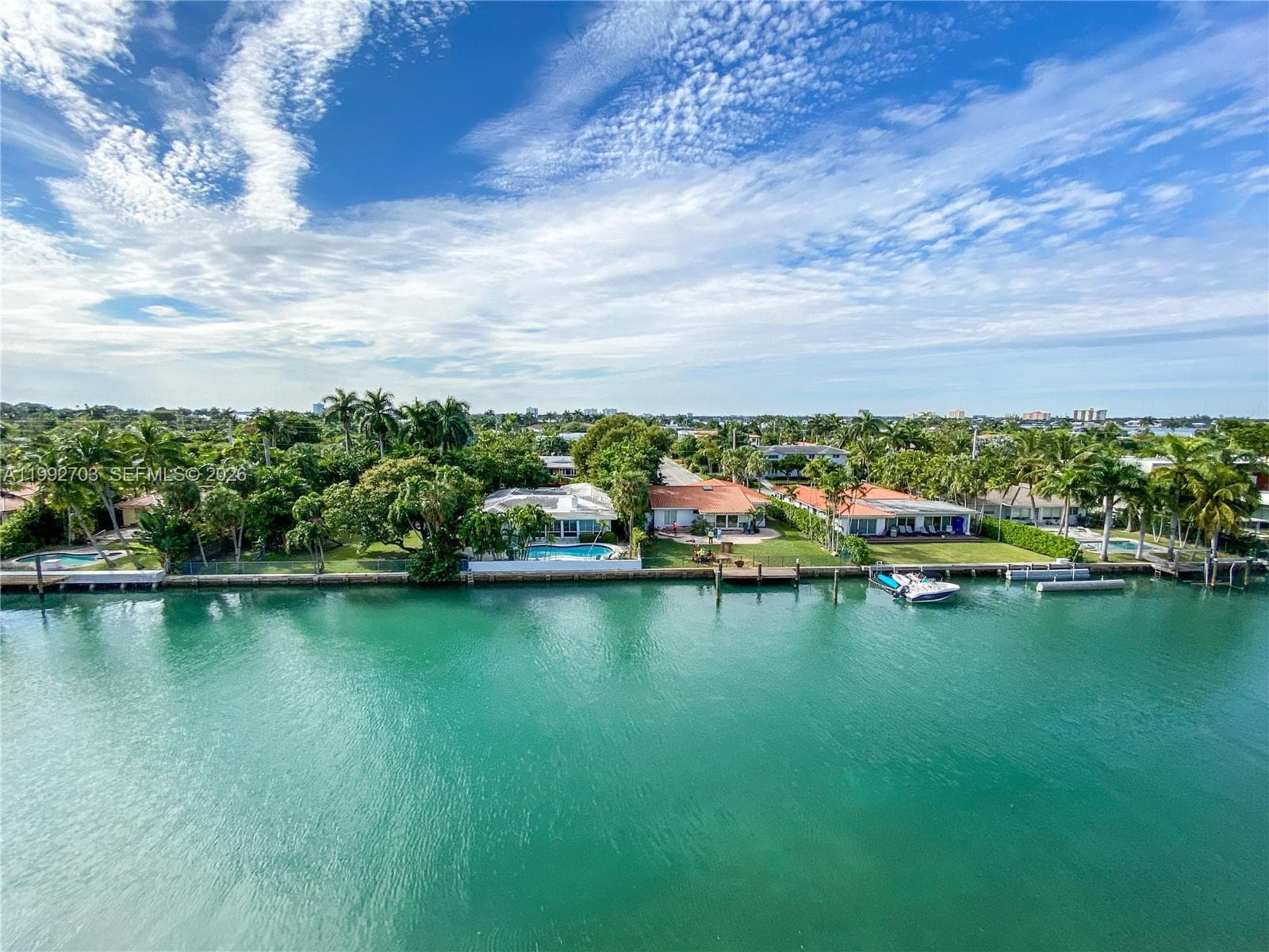 9800 W Bay Harbor Dr 602 photo 1