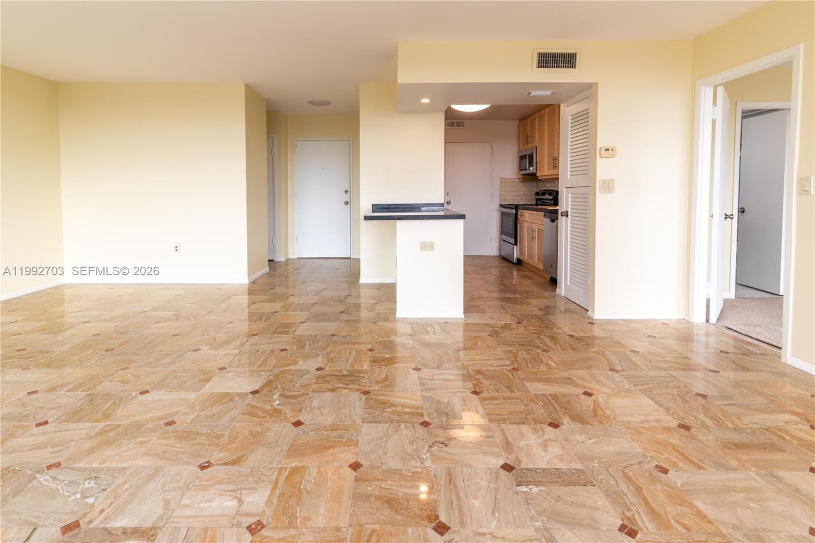 9800 W Bay Harbor Dr 602 photo 5
