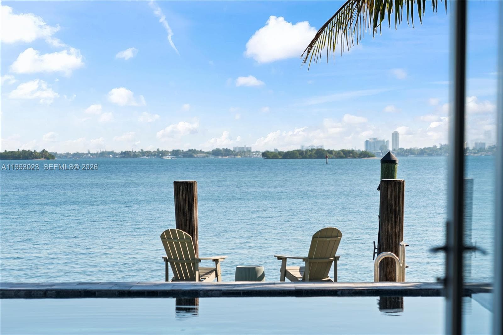 9301 N Bayshore Dr photo 13