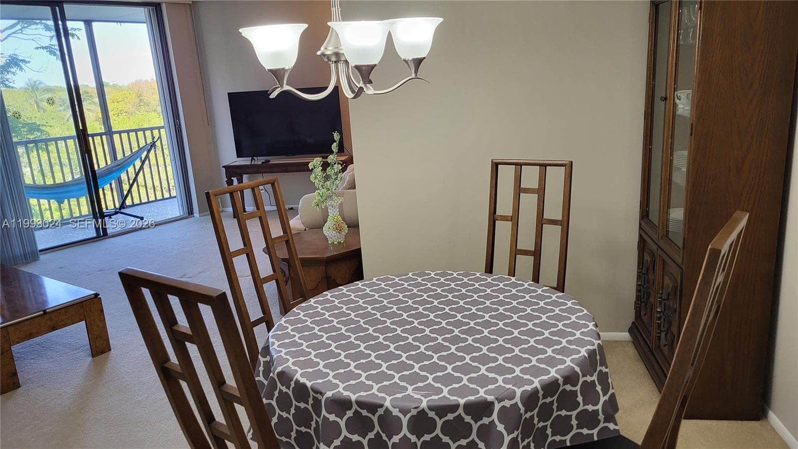 3401 N Country Club Dr 402 photo 19