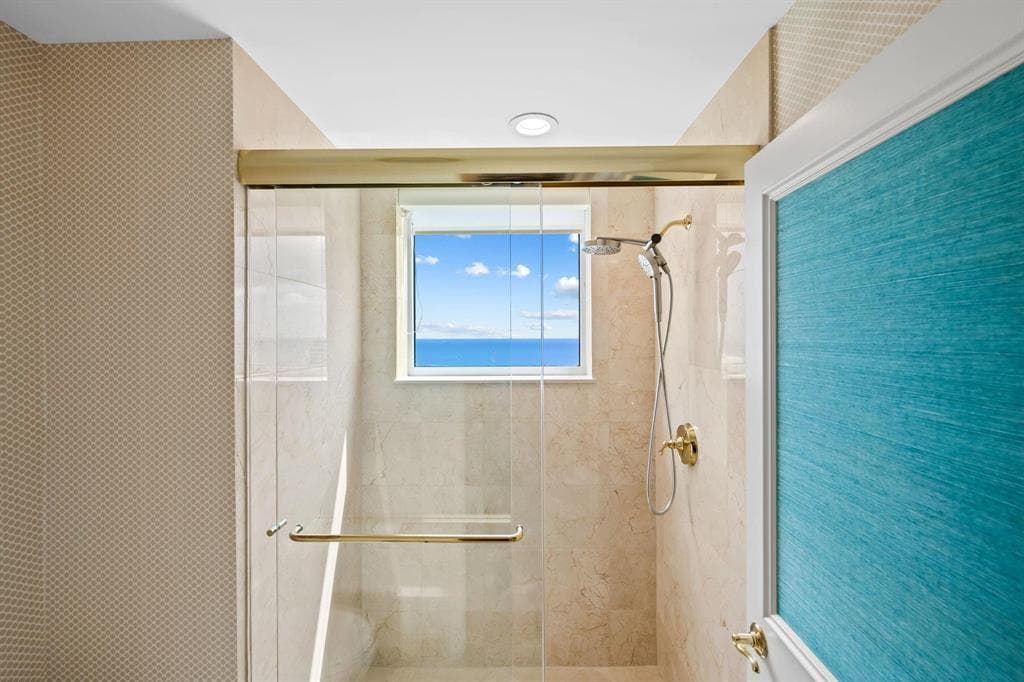 3055 Harbor Drive 1603 photo 25