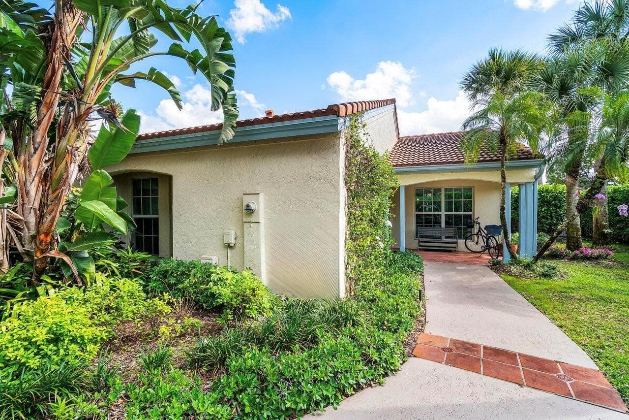 2320 Las Casitas Drive photo 23