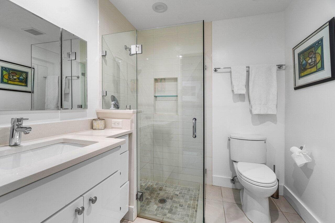 2320 Las Casitas Drive photo 18