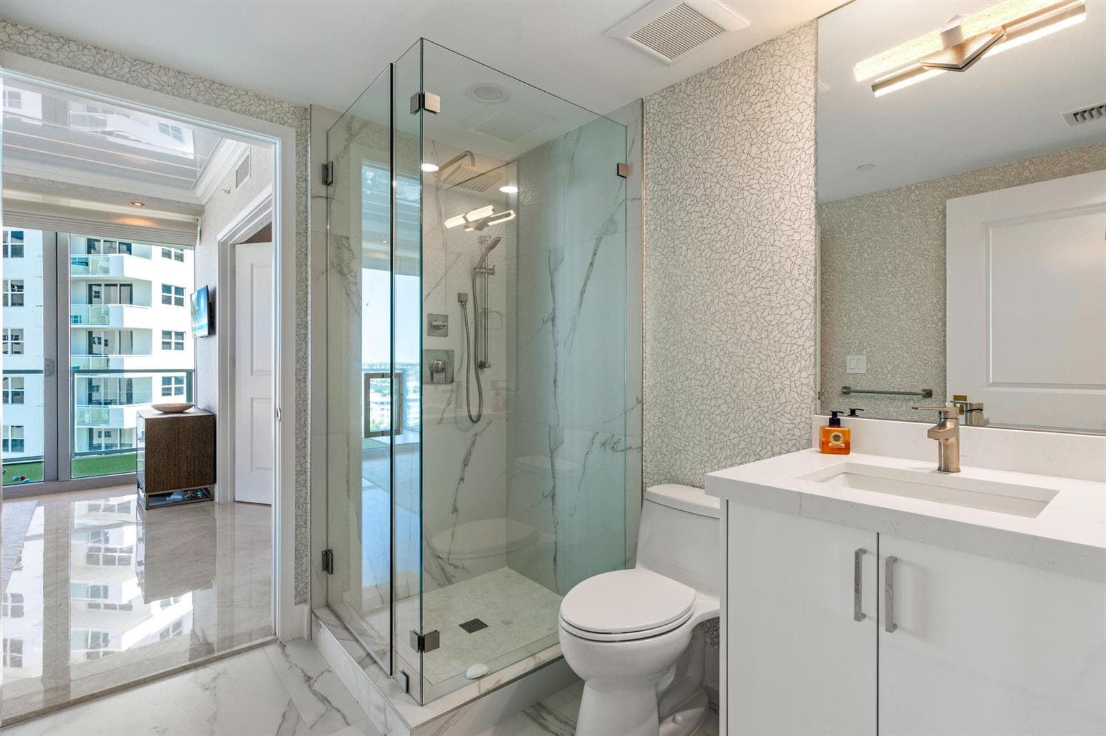 3101 S Ocean Drive 901 photo 19