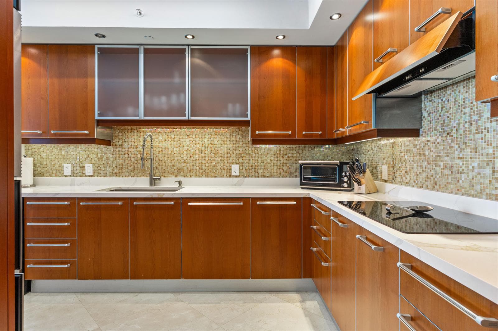 3101 S Ocean Drive 901 photo 8
