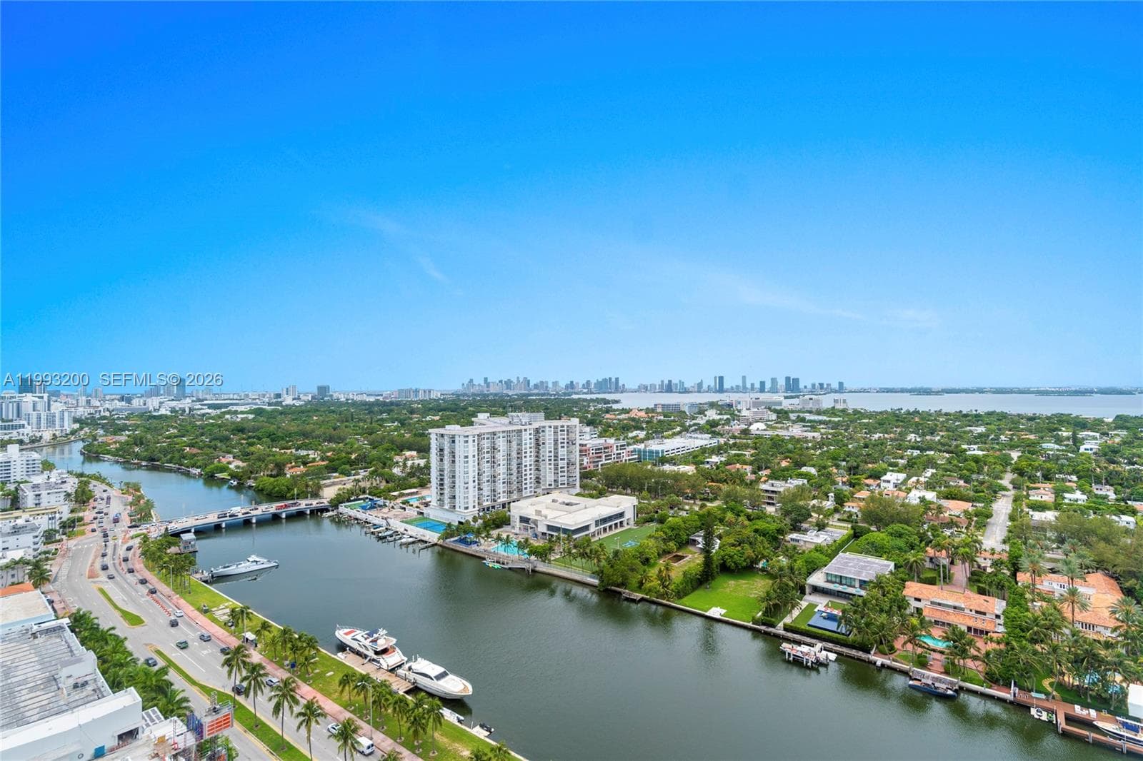 4401 Collins Ave 2612 photo 4