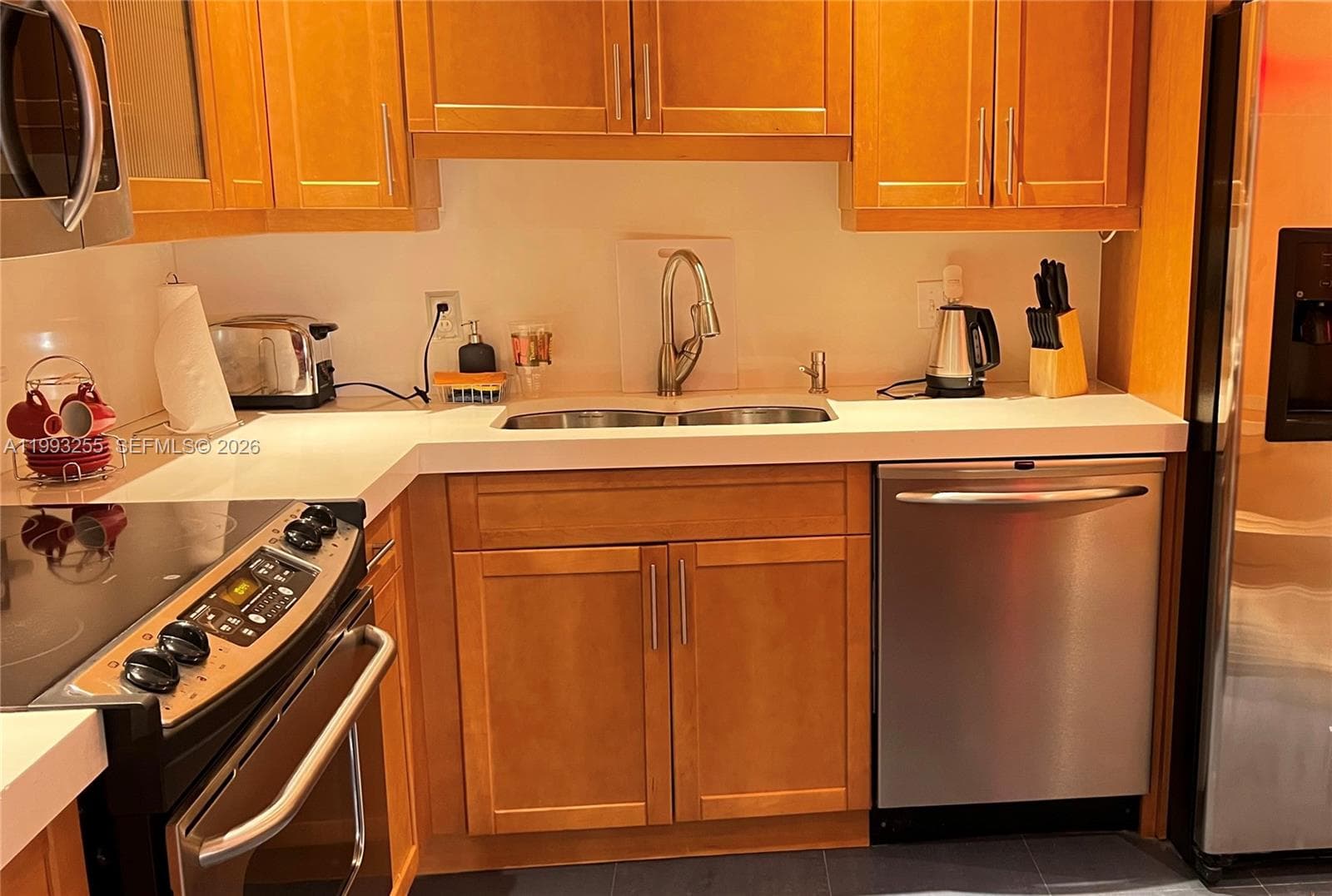401 Golden Isles Dr 101 photo 2