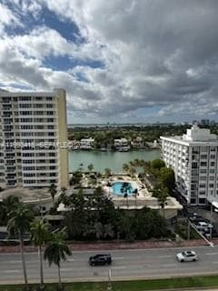 5601 Collins ave 1219 photo 3