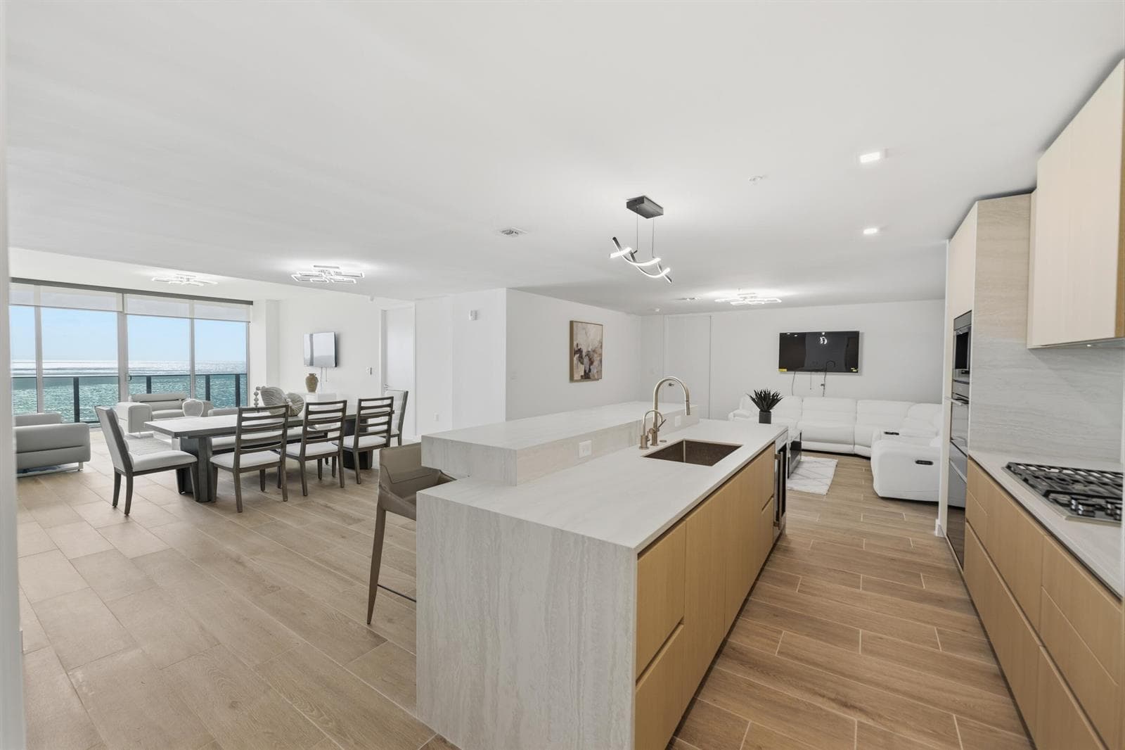 900 N Ocean Boulevard 802 photo 12