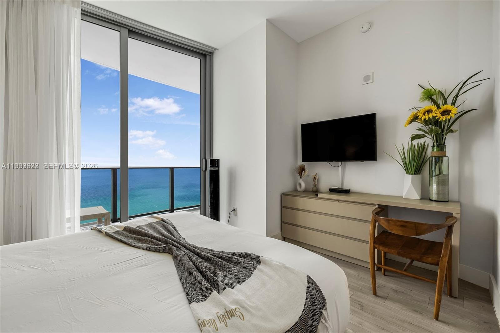 4111 S Ocean Dr LPH1 photo 13