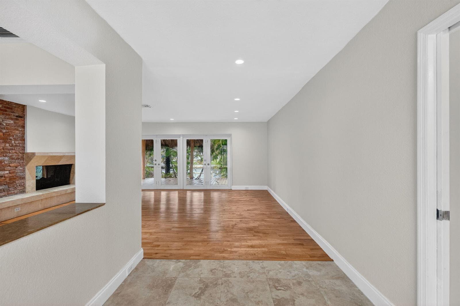 2213 NE 16th Street photo 4