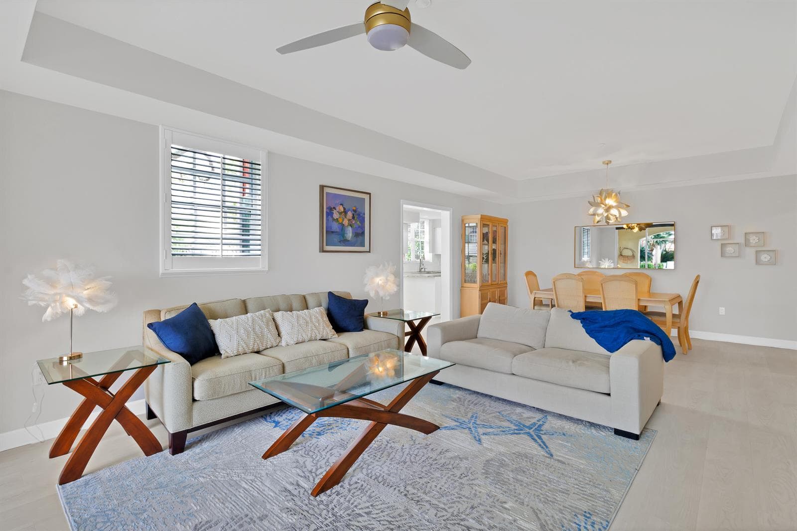 5520 N Harbor Village Drive 105 photo 6