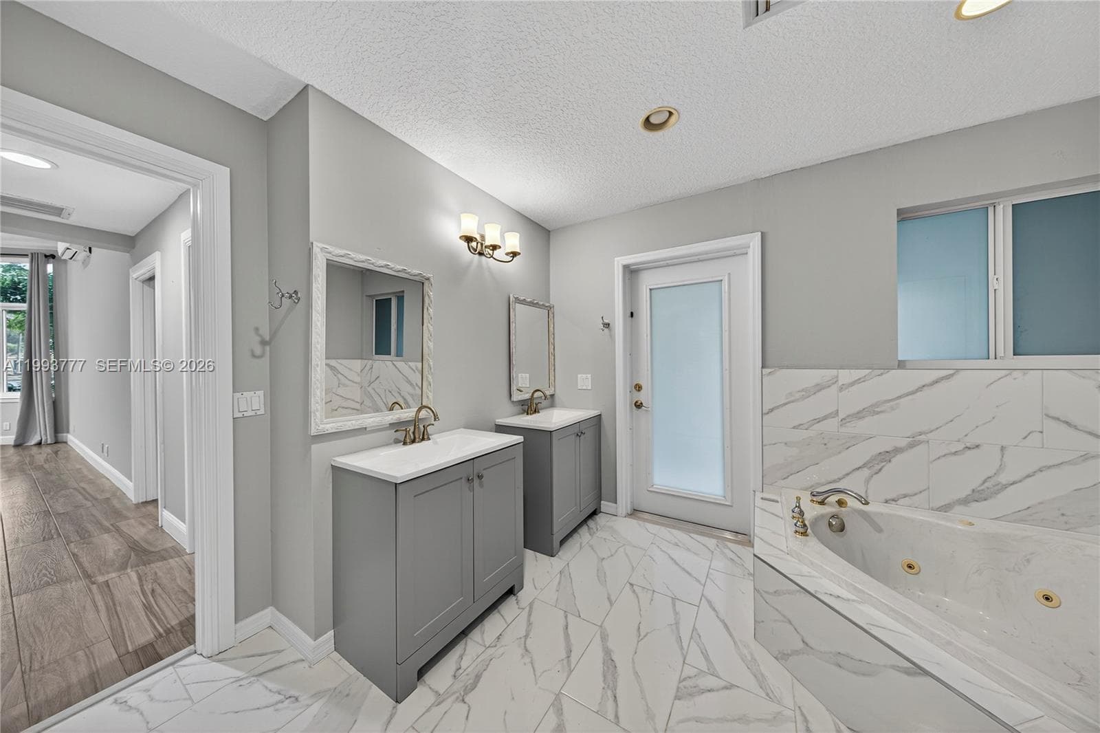 2801 Coral Shores Dr 2801 photo 20