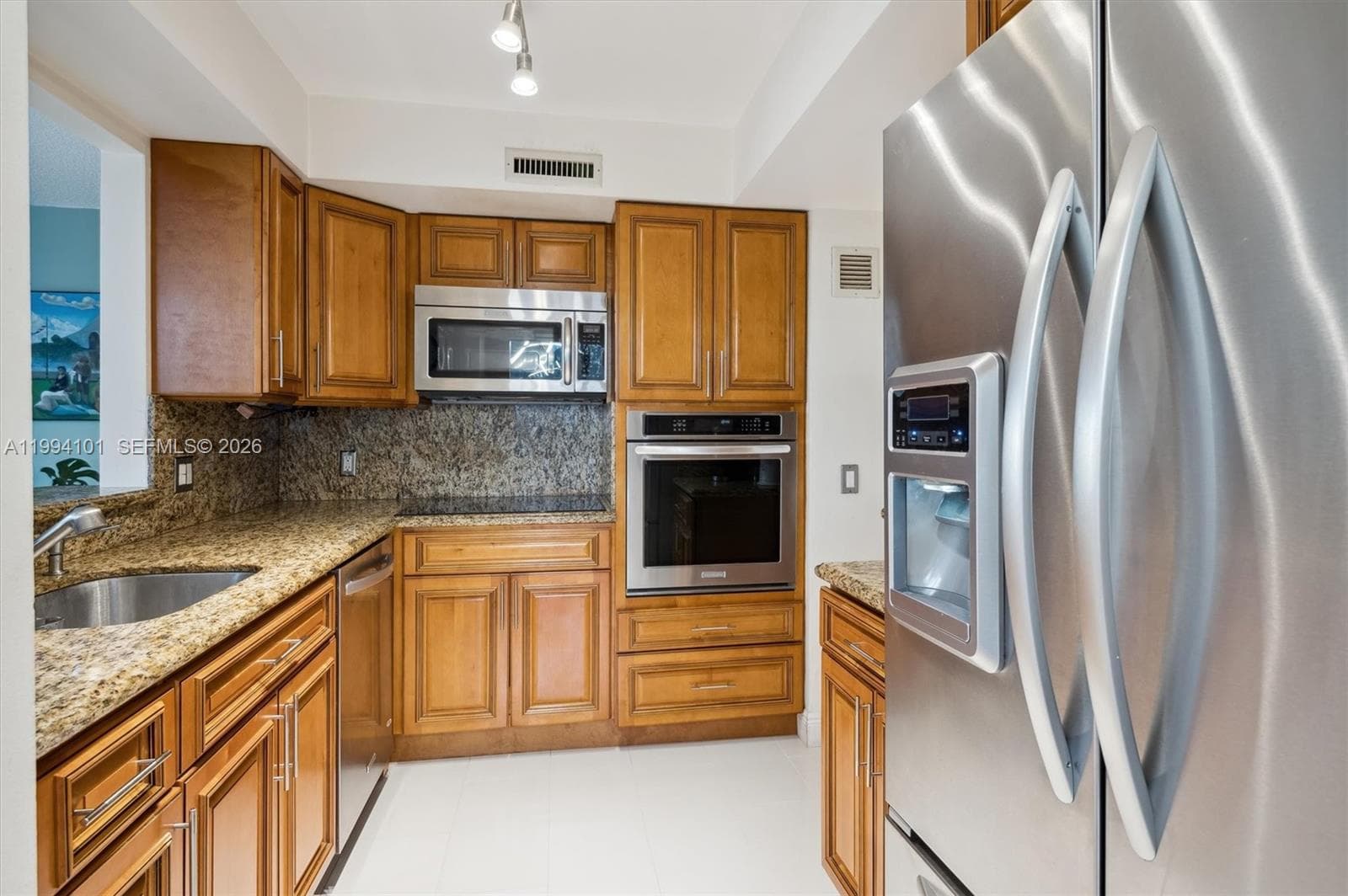 3505 S Ocean Dr 201 photo 3