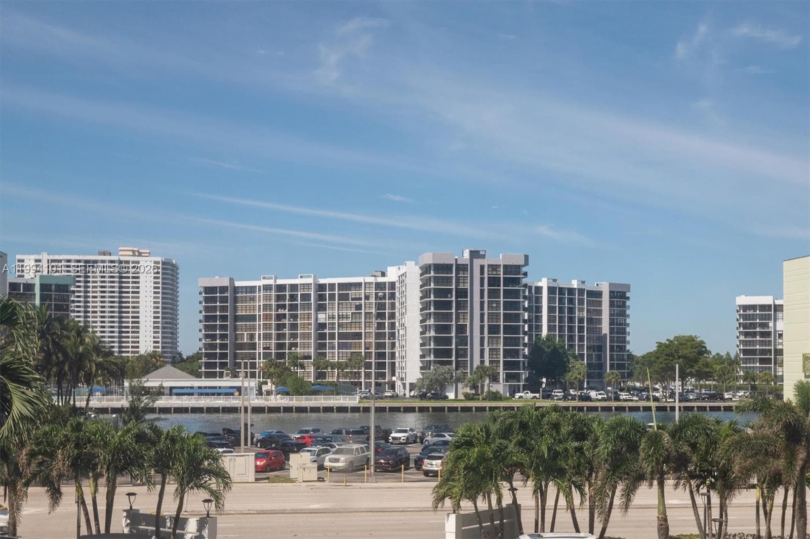 3505 S Ocean Dr 201 photo 18
