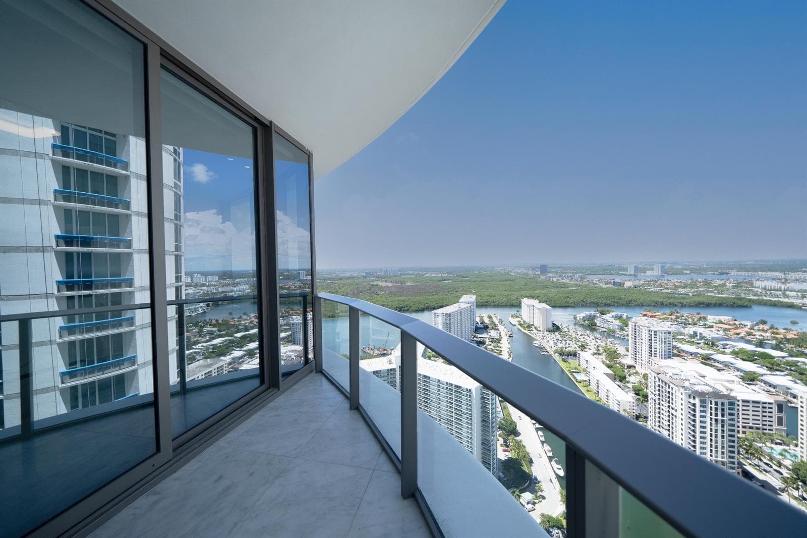 15701 Collins Avenue 3901 photo 24