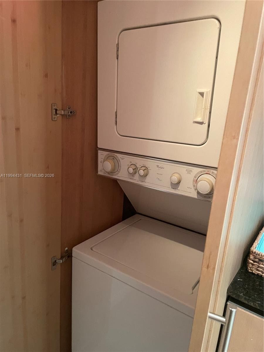 10275 Collins Ave 1004 photo 13