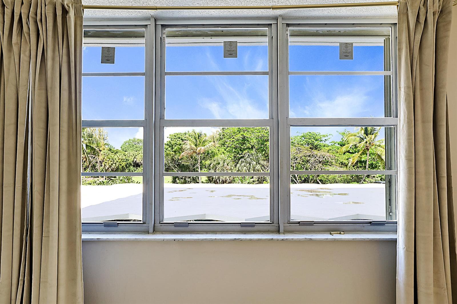 2121 N Ocean Boulevard 302e photo 22