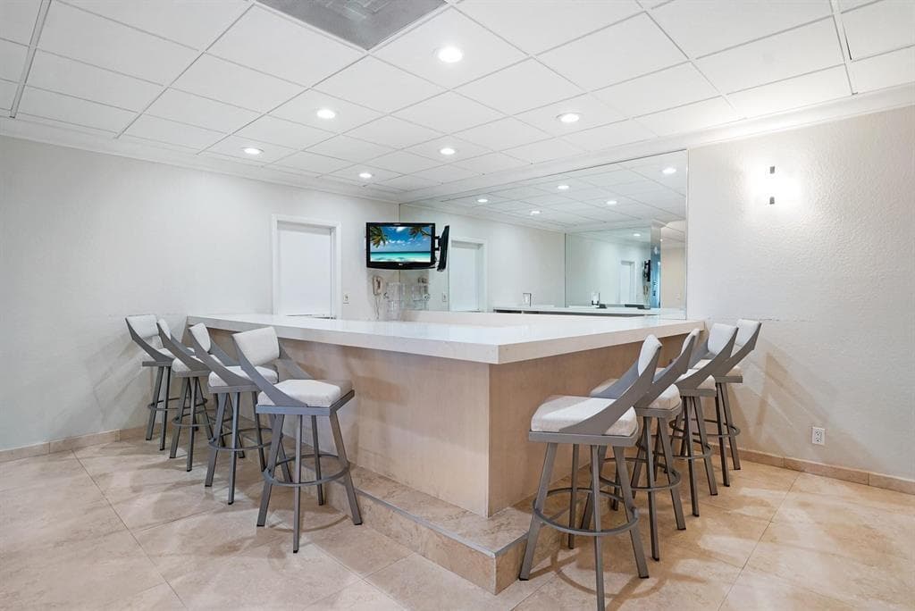 3900 Galt Ocean Drive 2204 photo 6