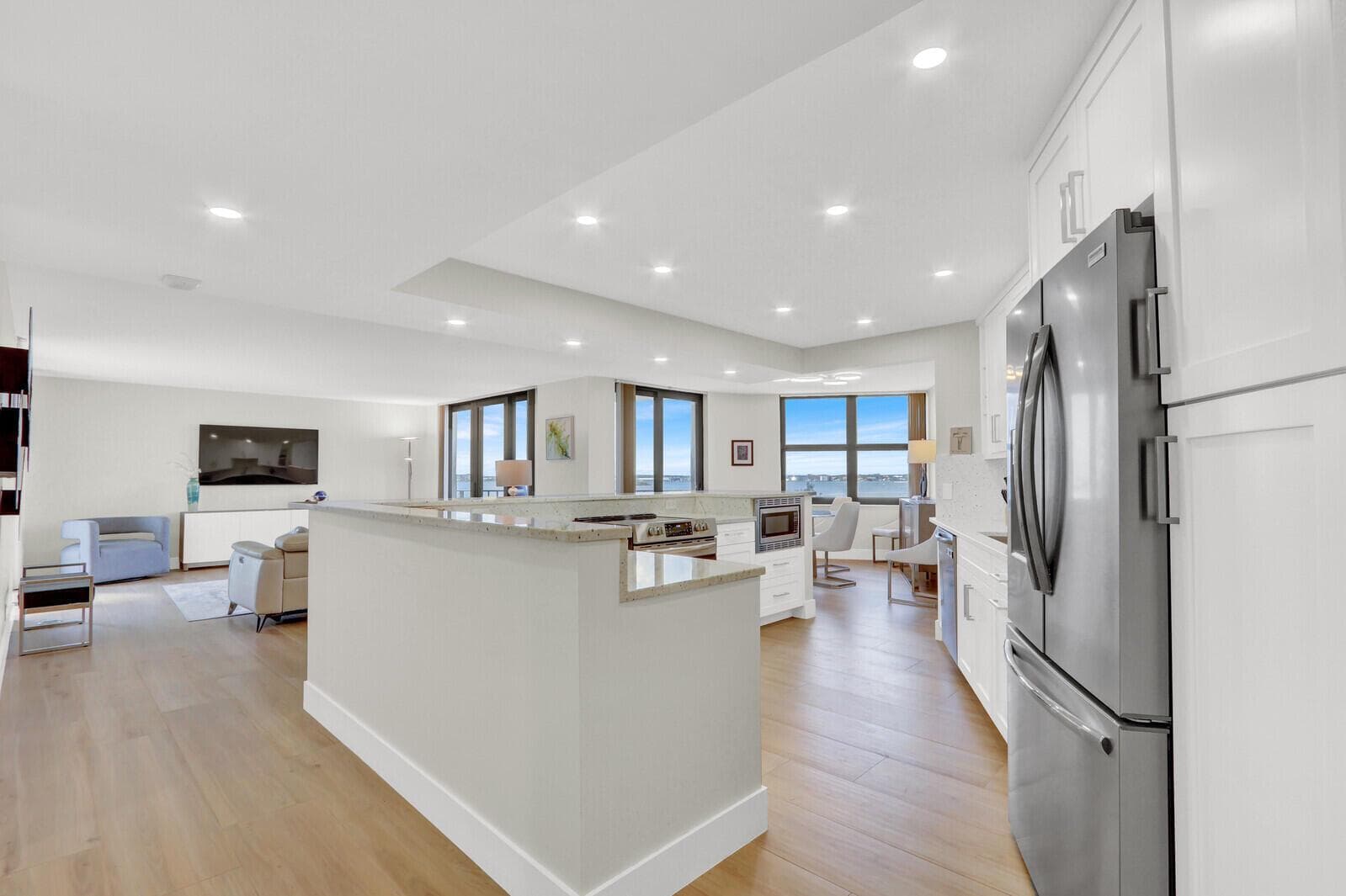 5420 N Ocean Drive 506 photo 5