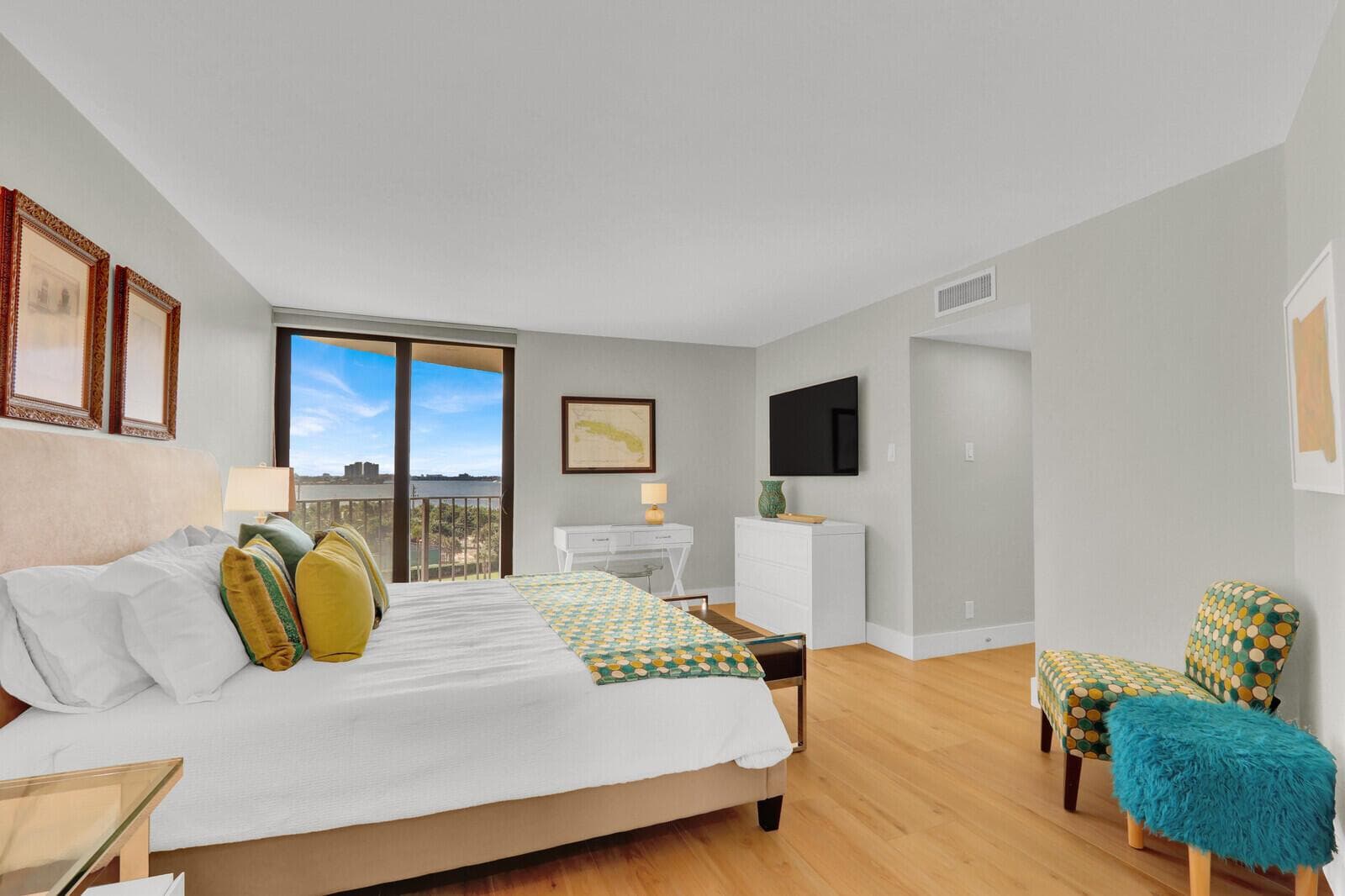 5420 N Ocean Drive 506 photo 25