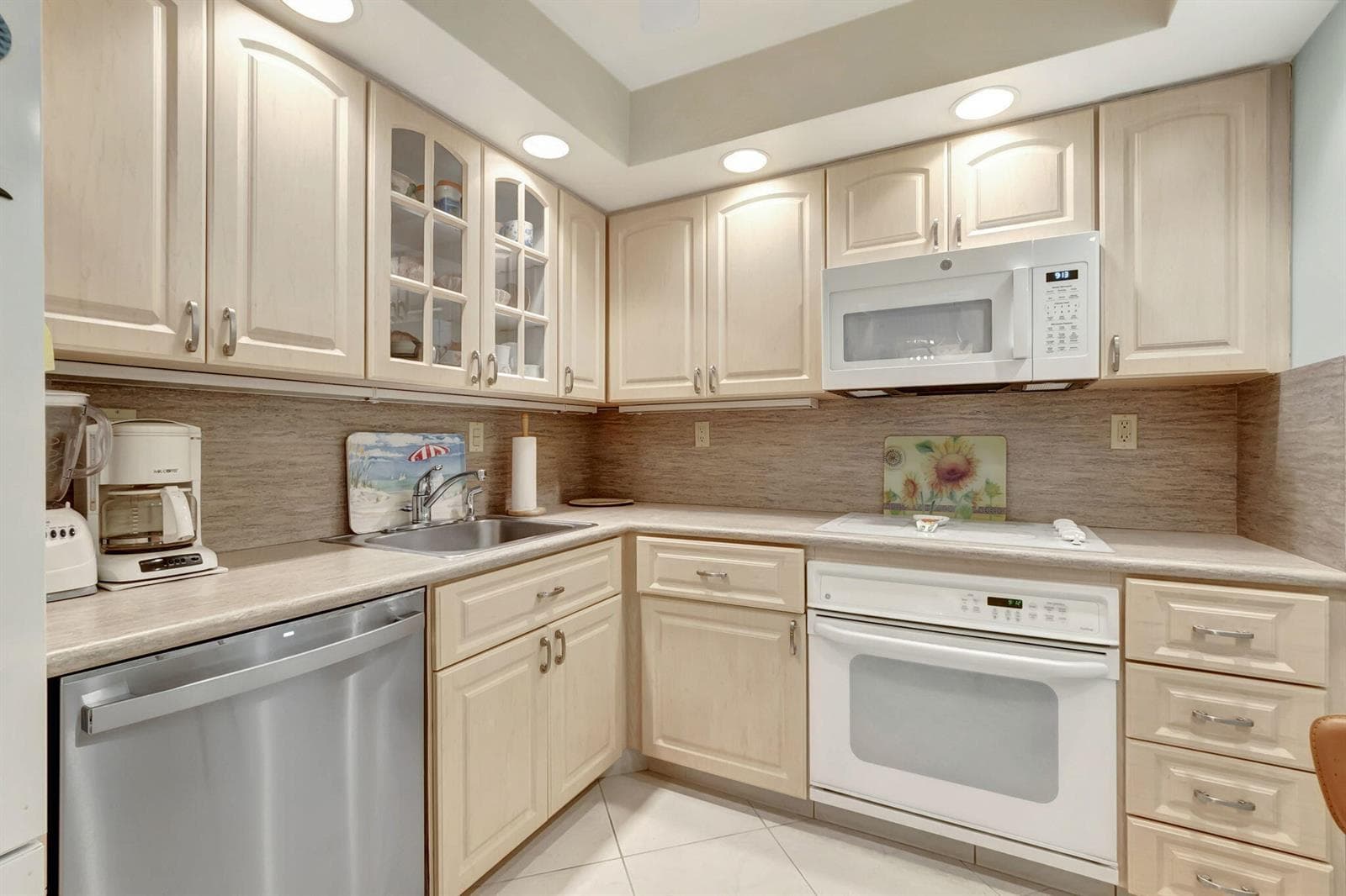 3215 S Ocean Boulevard 509 photo 11