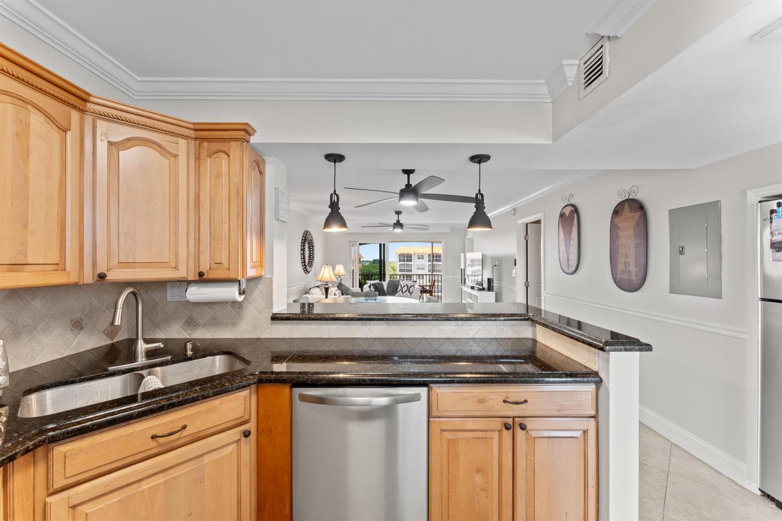 2871 N Ocean Boulevard M538 photo 14