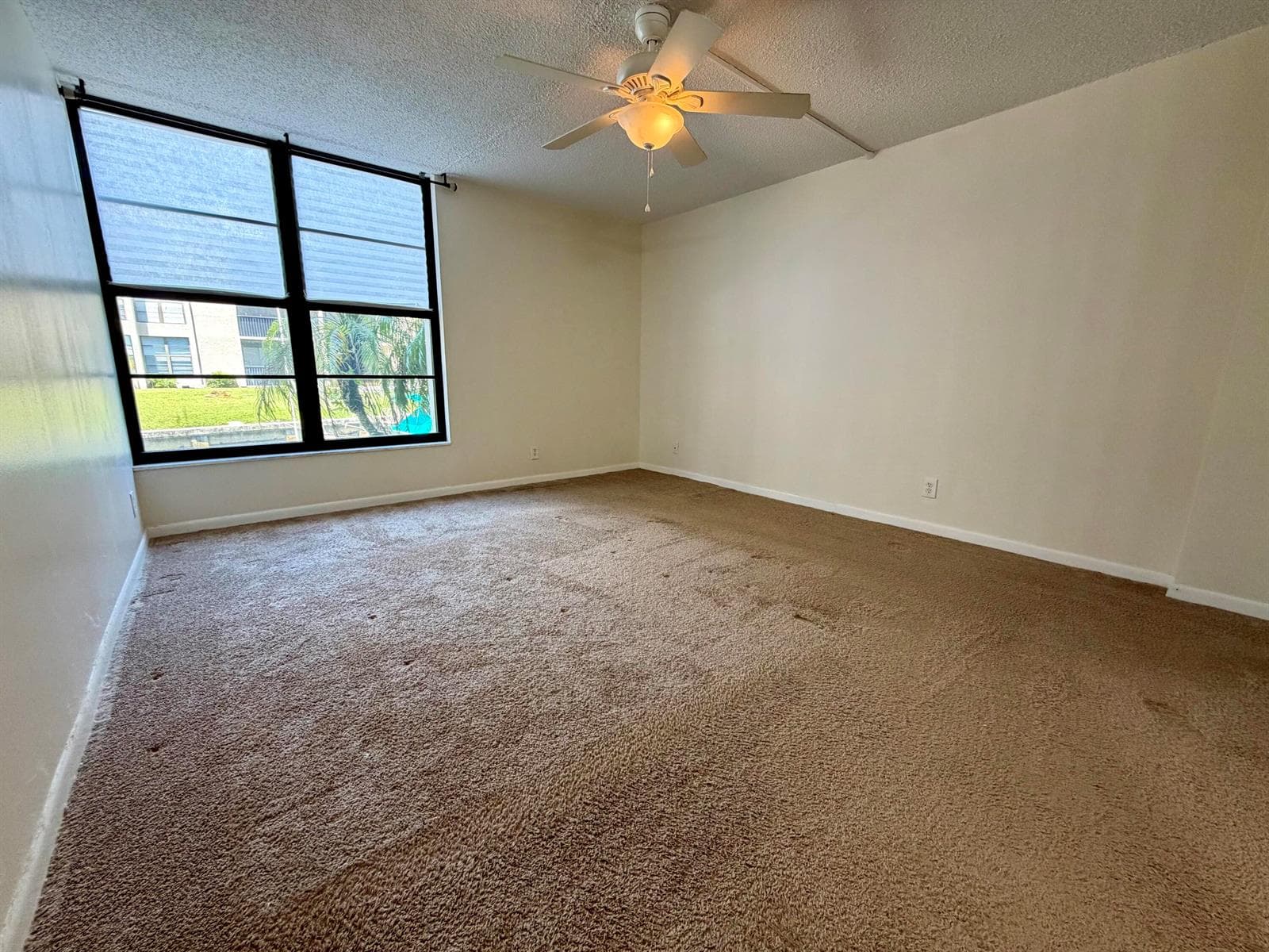 6 Royal Palm Way 102 photo 10