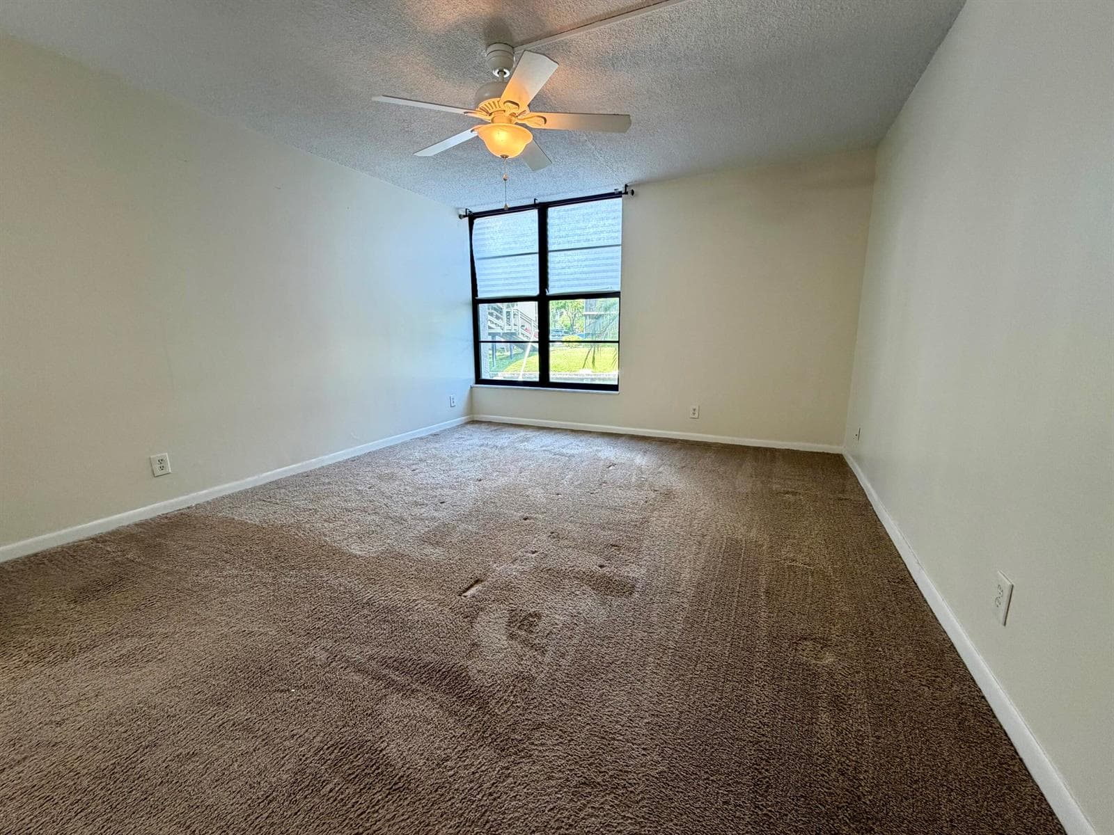 6 Royal Palm Way 102 photo 11