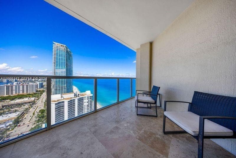 16699 Collins Ave 4006 photo 8
