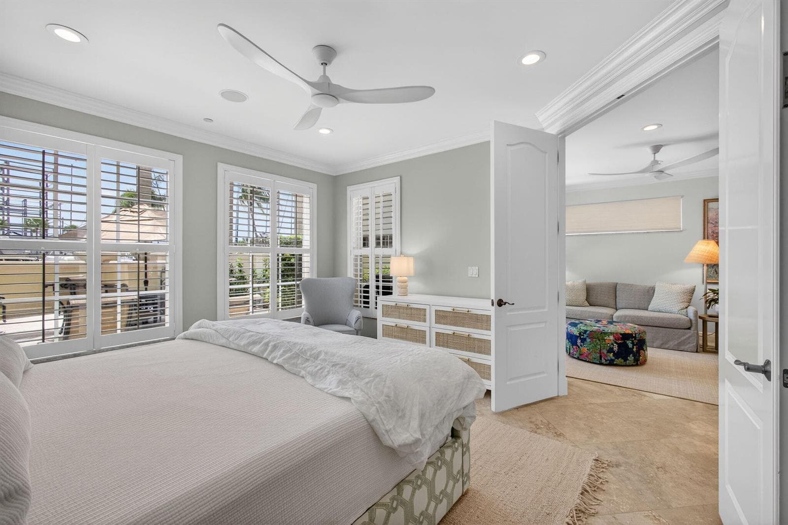 24 Marina Gardens Drive photo 12