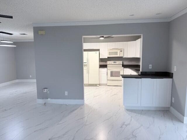 944 Savannas Point Drive A photo 6