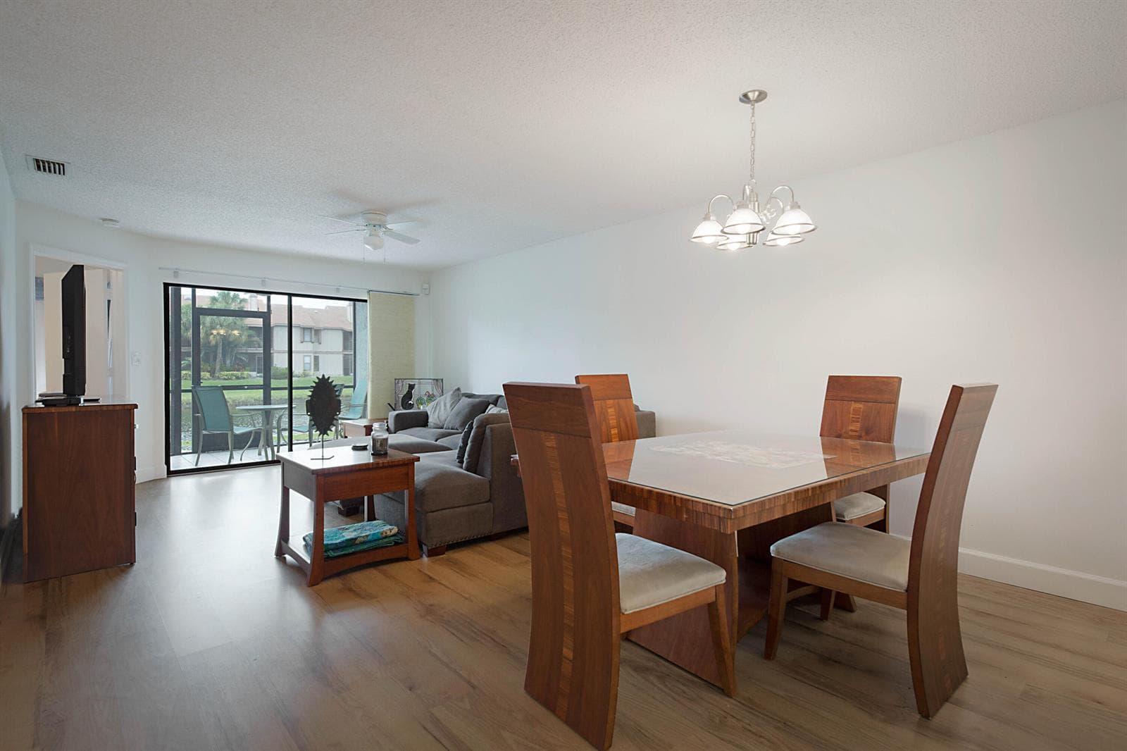 903 Harbour Pointe Way photo 7