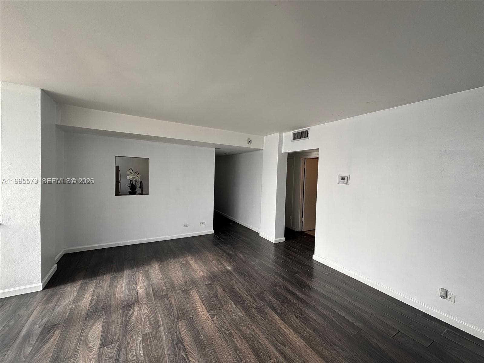 3660 NE 166th St 215 photo 11