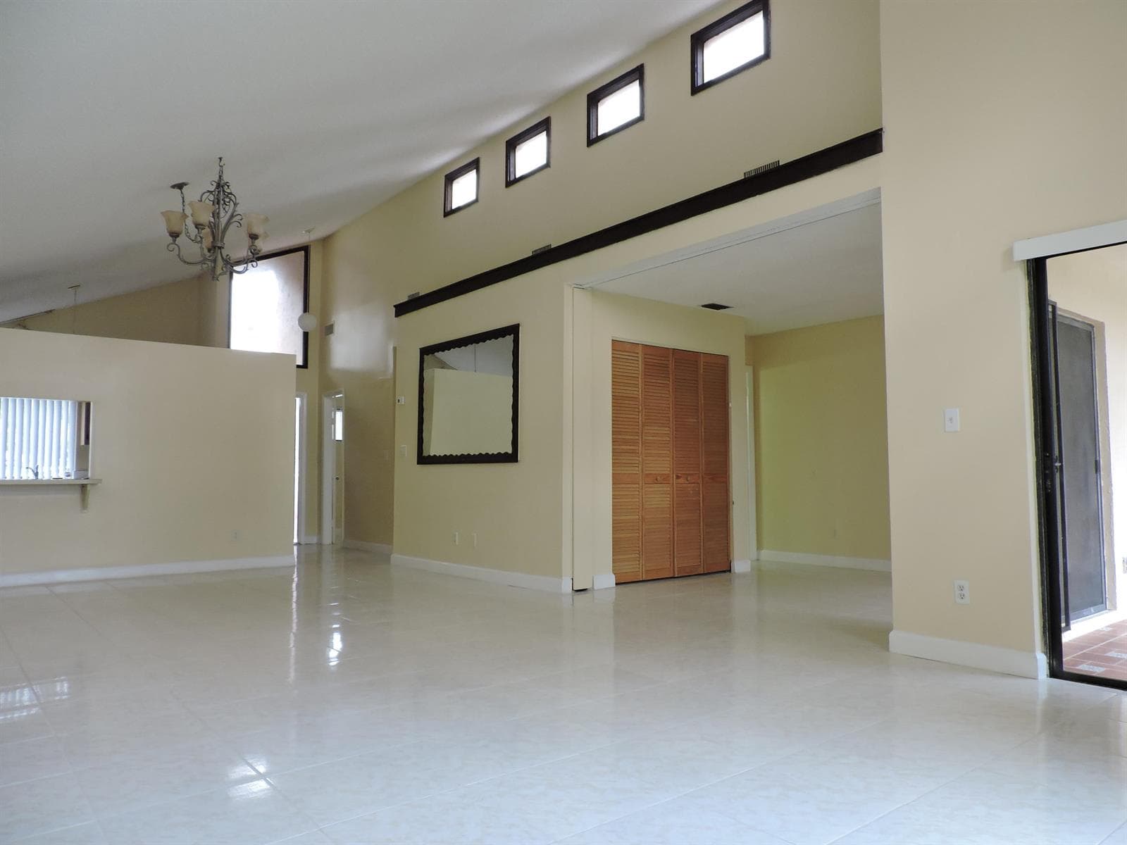 166 Sparrow Drive 2b photo 7