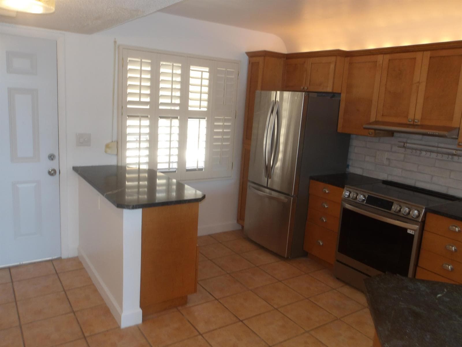 896 N Federal Highway 431 photo 6