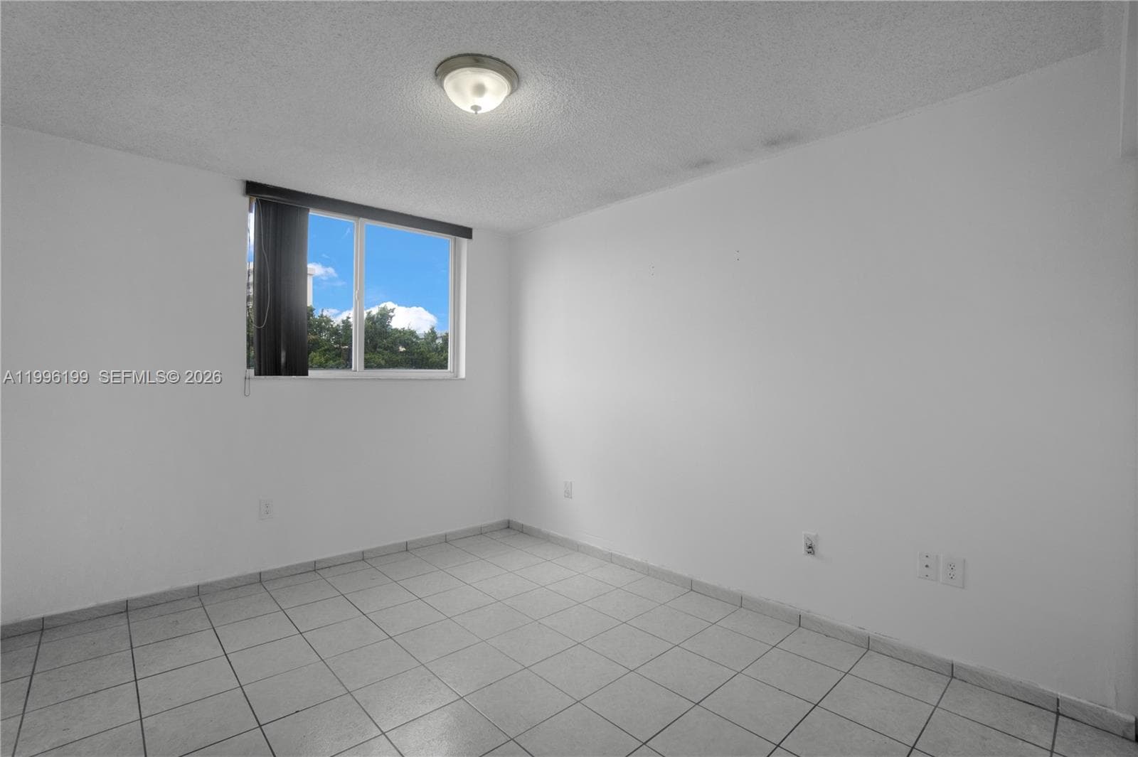 1688 West Ave 408 photo 6